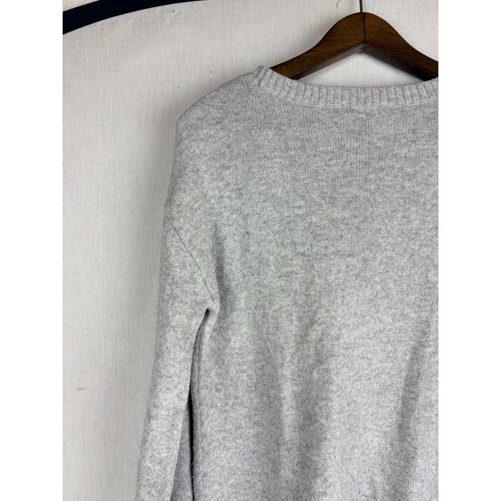 Talbots Womens Gray Holly Berry Intarsia Holiday Christmas Crewneck Sweater M - Picture 11 of 14